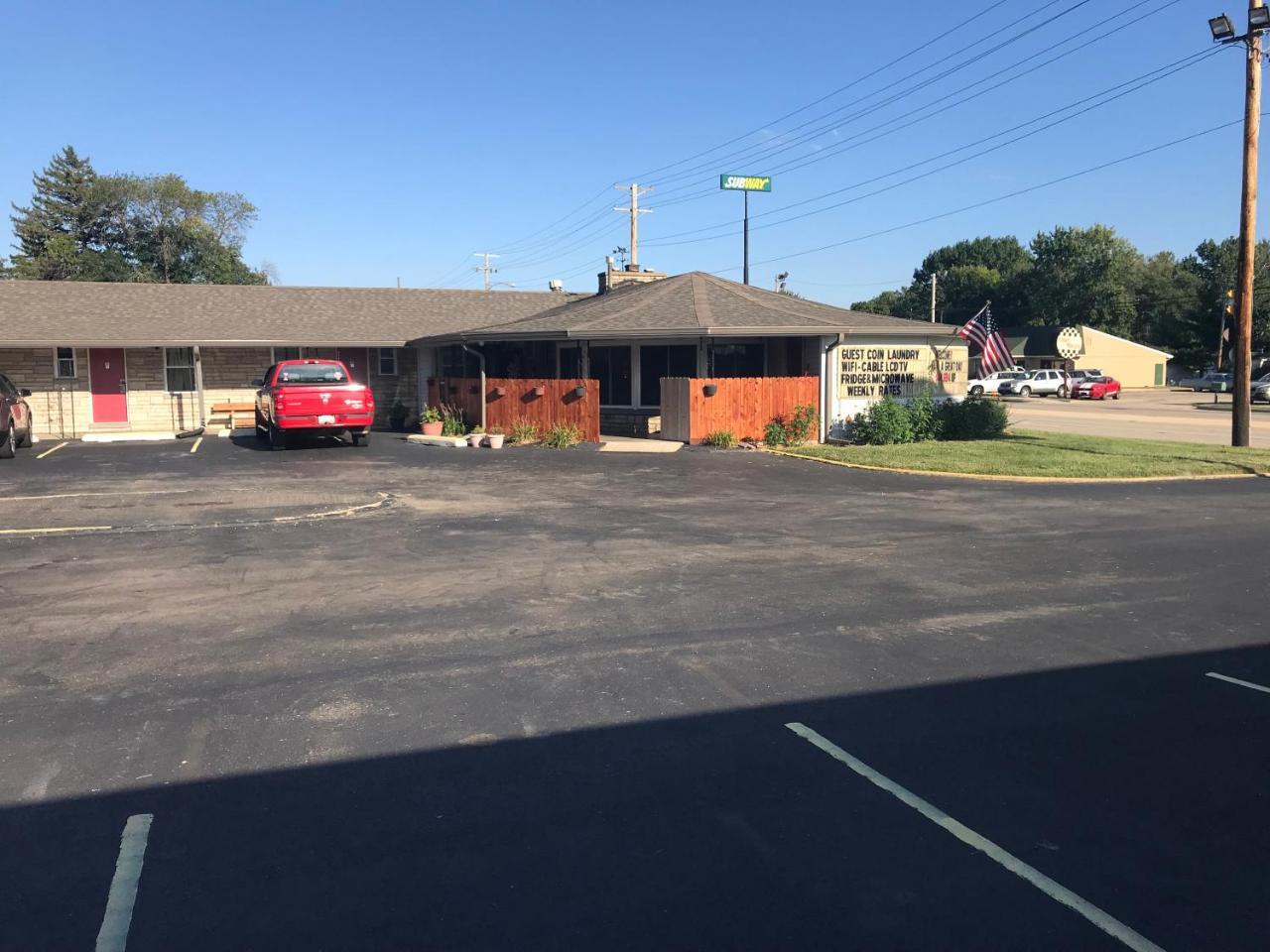 Cooper Motel Tuscola Exteriér fotografie